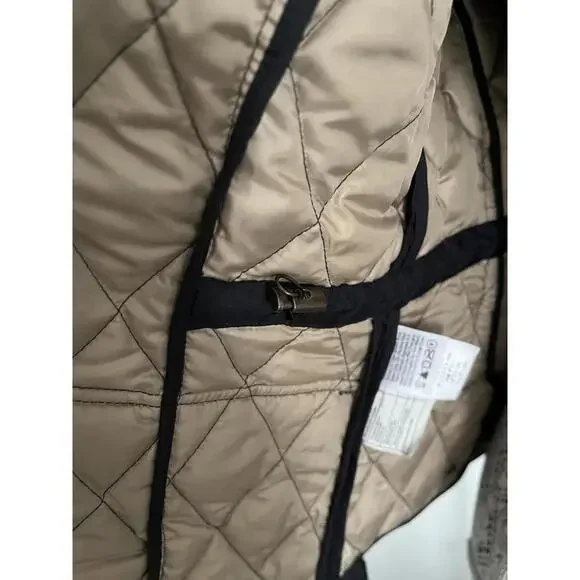 Eddie Bauer - Picture 4 of 9